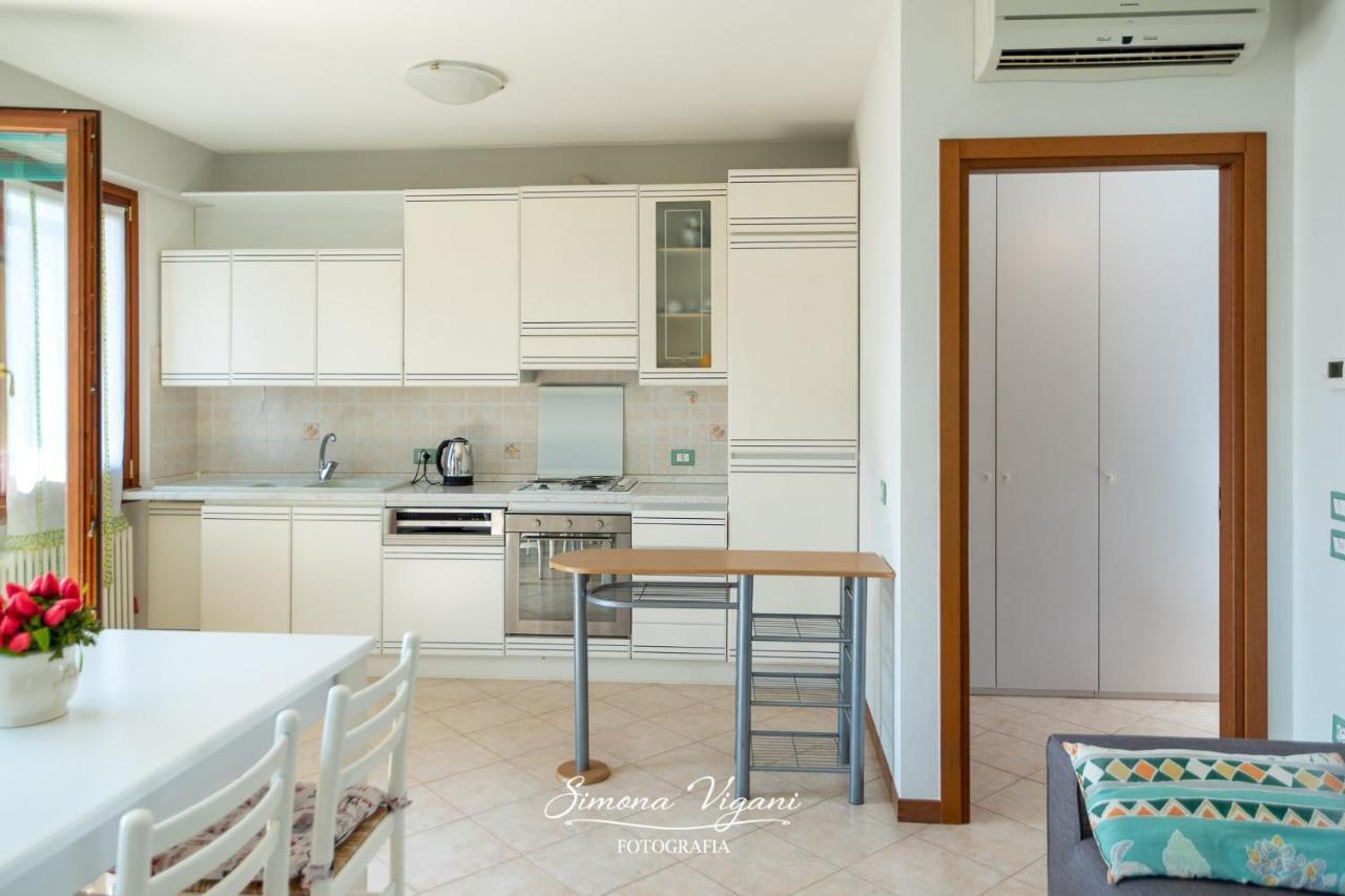 Ferienwohnung Casa Aria Riva di Solto Exterior foto